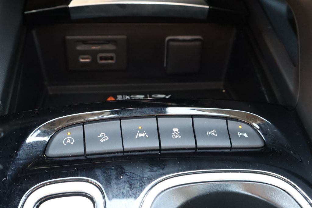 Thumbnail: 2023 Buick Envision - 26