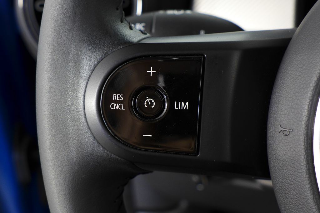 Thumbnail: 2024 MINI Cooper - 28