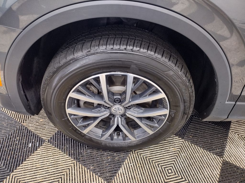 2019 Volkswagen Tiguan 2.0T SE