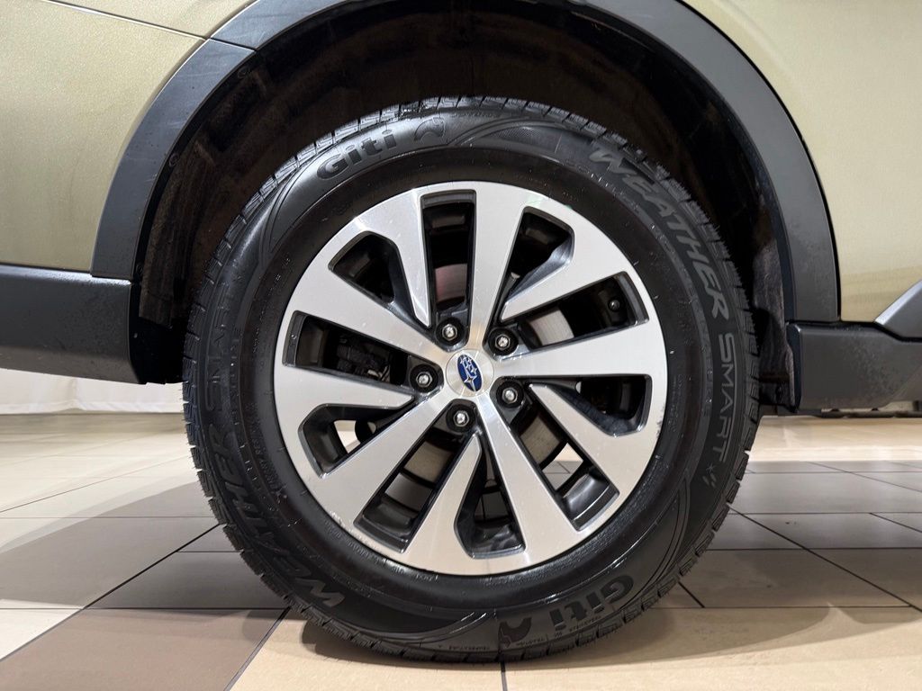 Thumbnail: 2022 Subaru Outback - 9