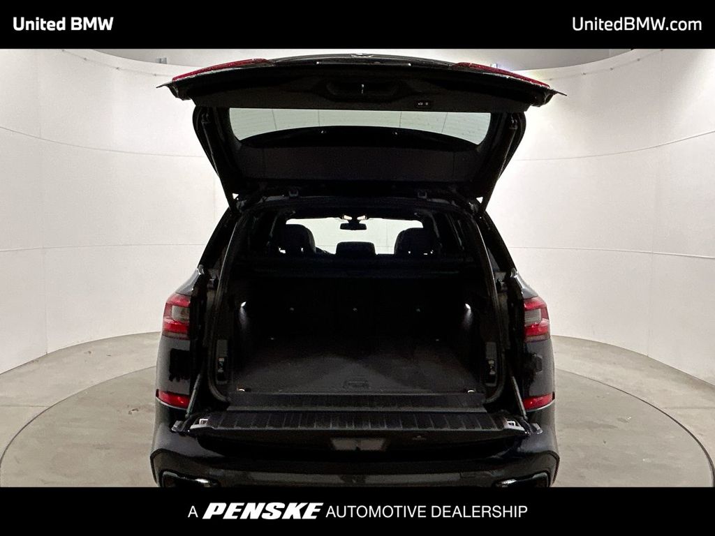 Thumbnail: 2023 BMW X5 - 22