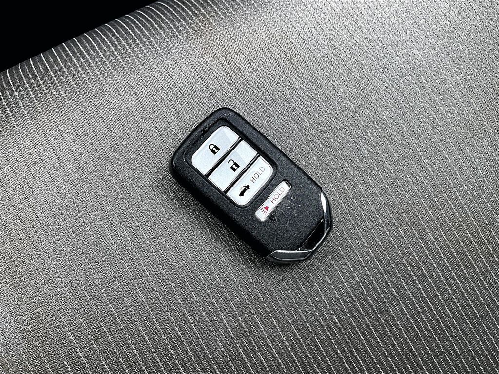 2020 Honda Accord — photo 28