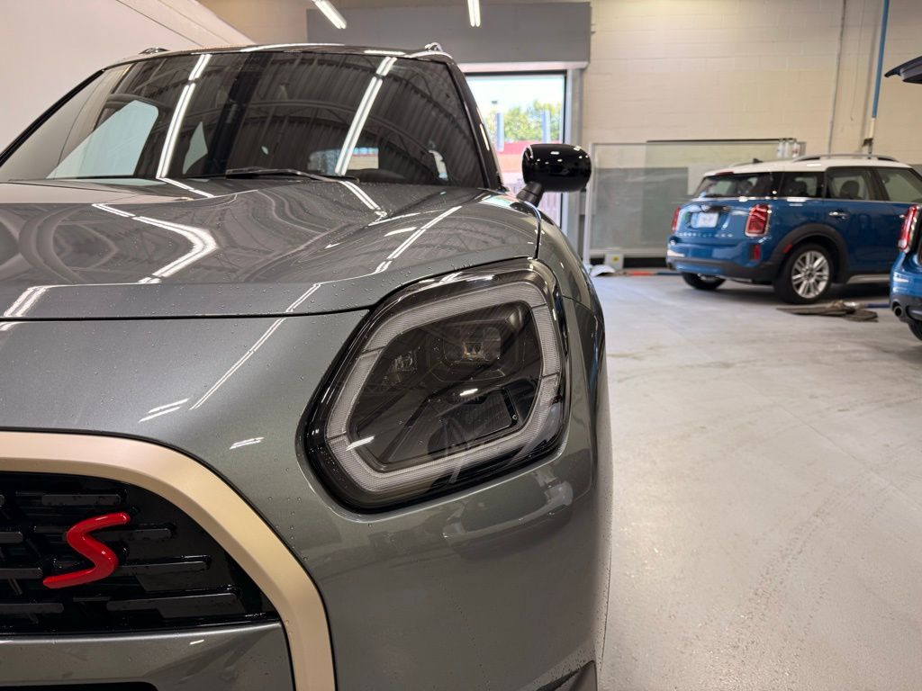 Thumbnail: 2025 MINI Cooper Countryman - 9