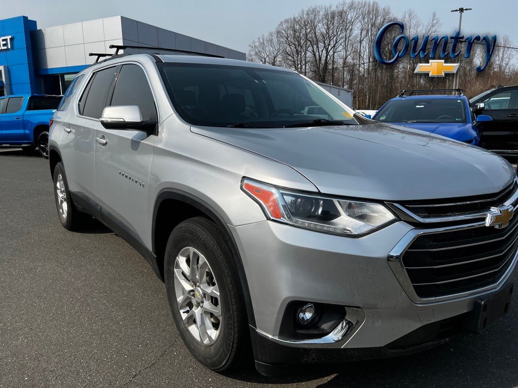 2021 Chevrolet Traverse LT Cloth AWD