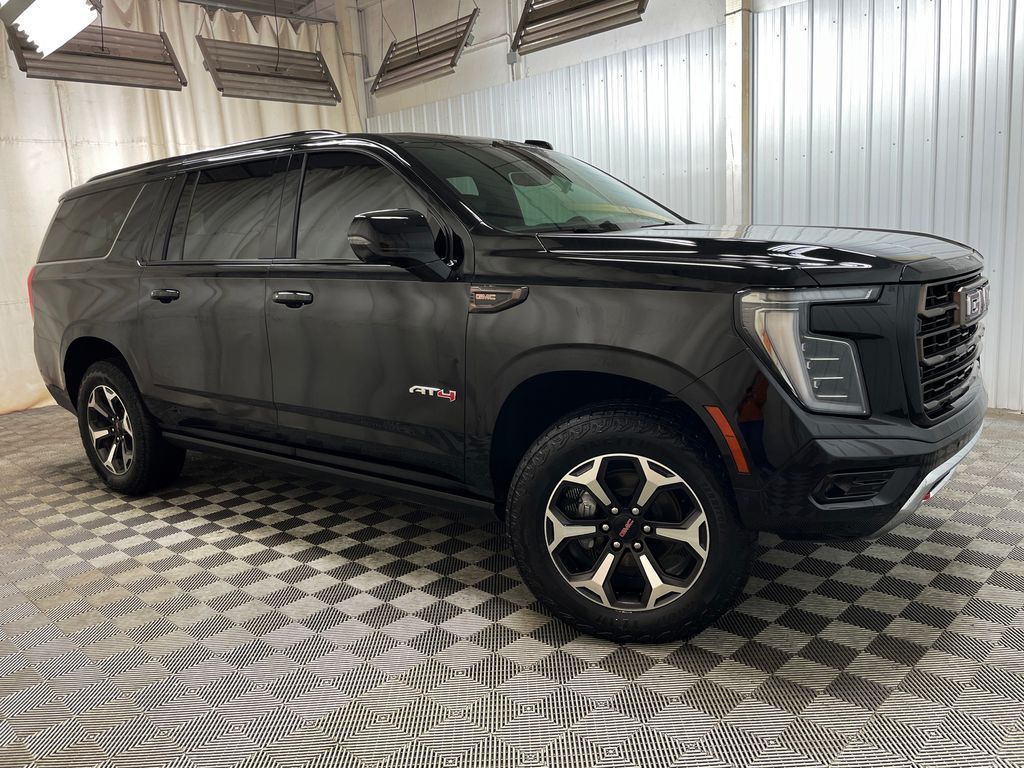 Onyx Black 2026 GMC Yukon XL SUV / Crossover Four-Wheel Drive