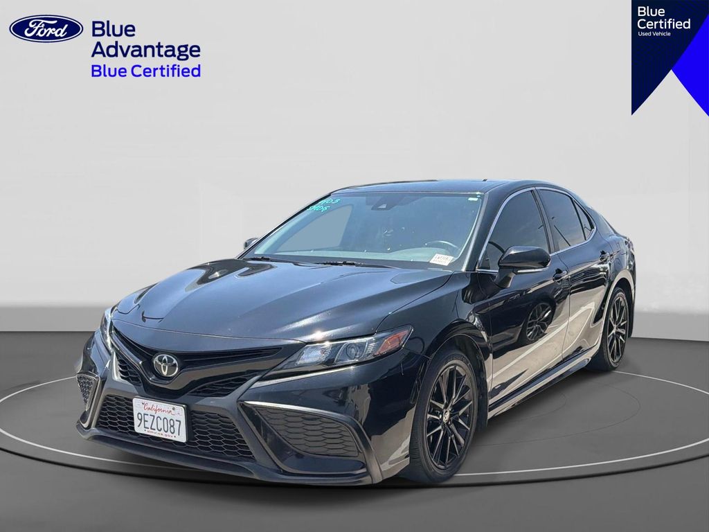 2023 Toyota Camry SE FWD