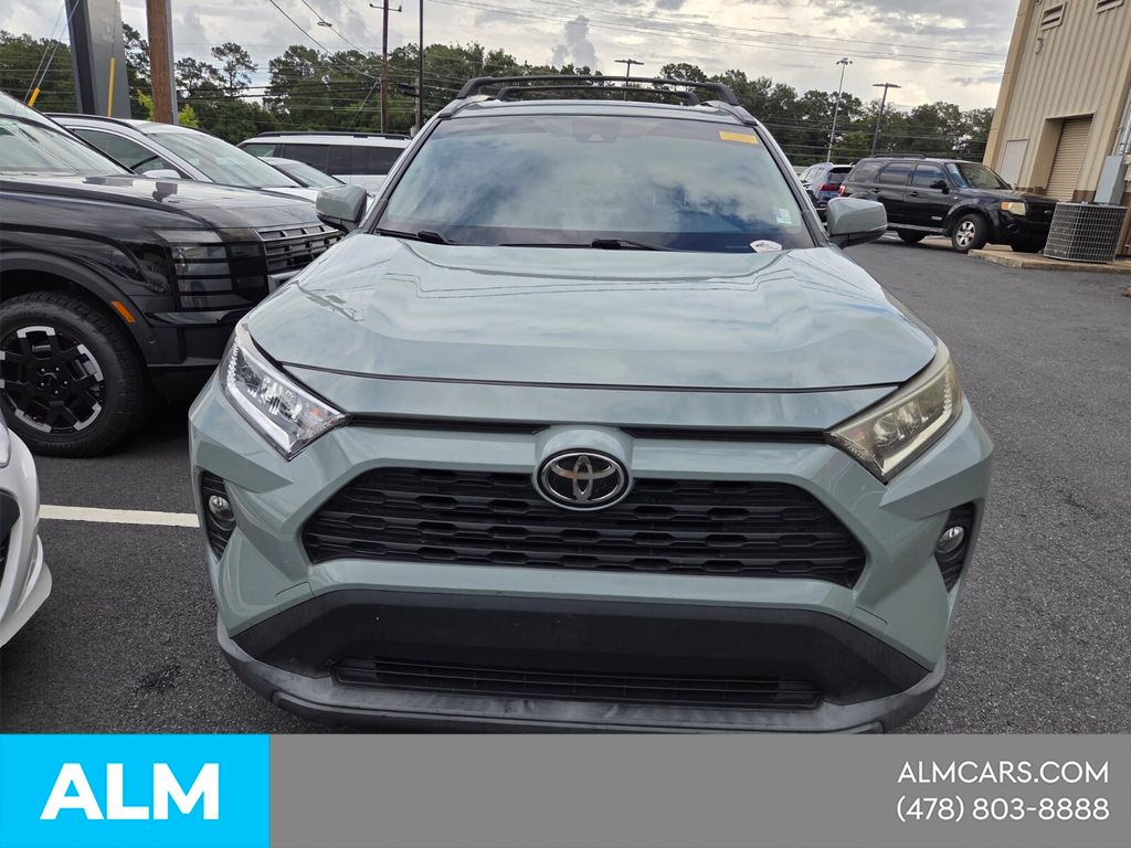 Used 2019 Green Toyota XLE image 21