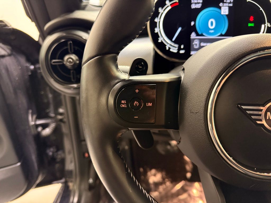 Thumbnail: 2023 MINI Cooper - 13