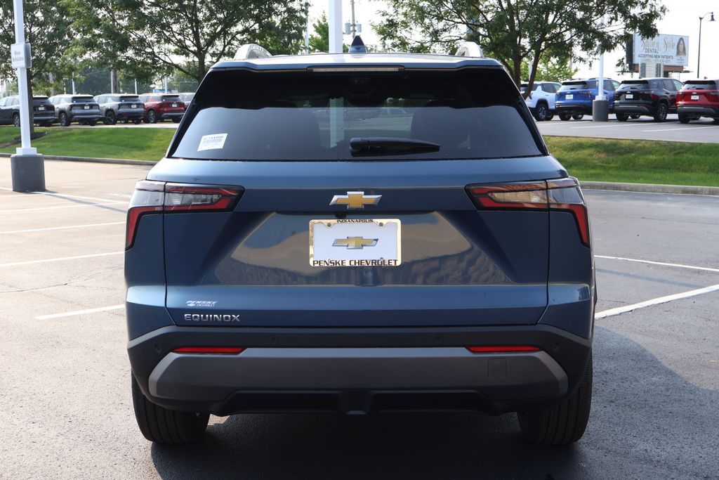 Thumbnail: 2027 Chevrolet Equinox - 6