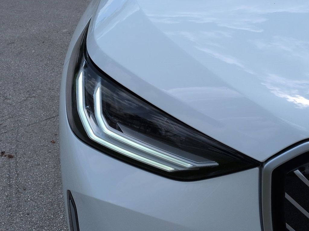 New 2026 White BMW 30 xDrive image 10