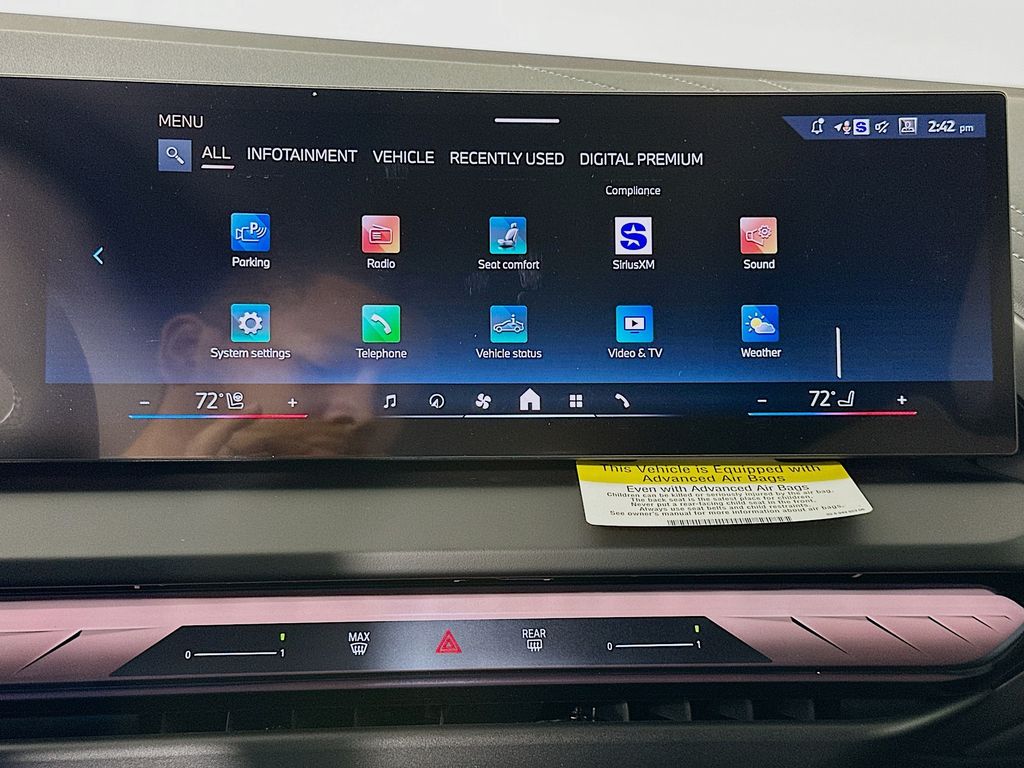 Thumbnail: 2026 BMW X3 - 11