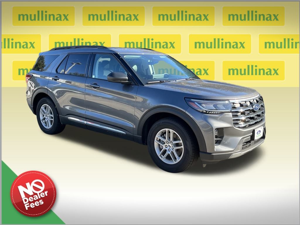 2025 Ford Explorer Active's photo