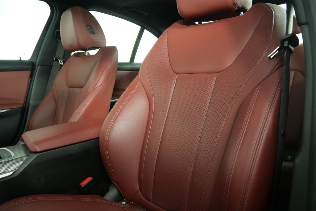 2022 BMW 3 Series 330i 10