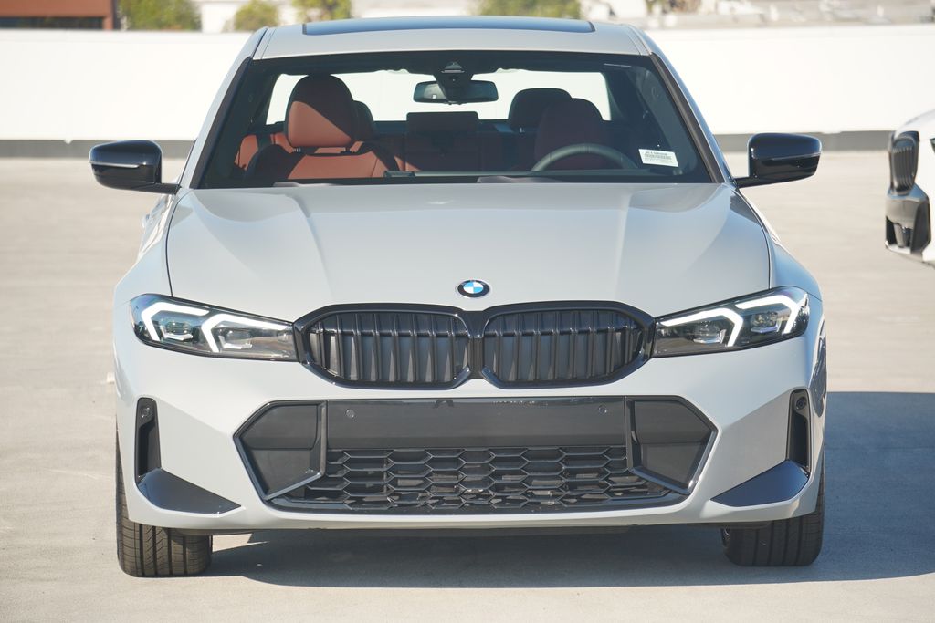 Thumbnail: 2026 BMW 3 Series - 2