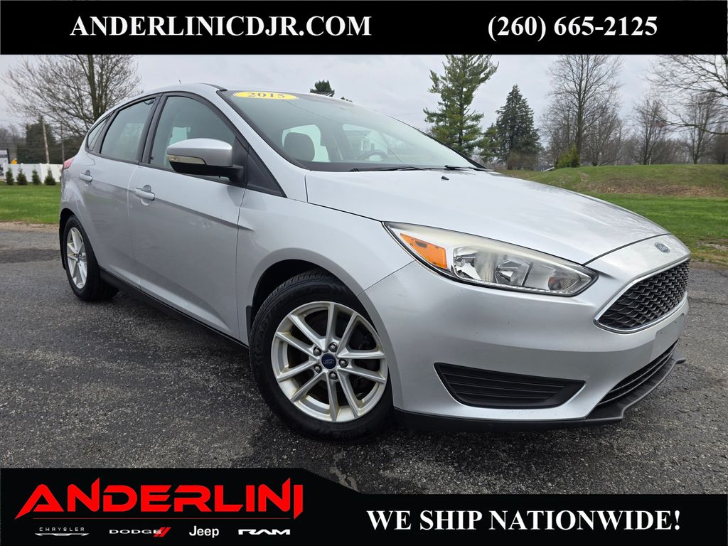 Ingot Silver 2015 Ford Focus SE Hatchback Hatchback Front-Wheel Drive 6-Speed Automatic