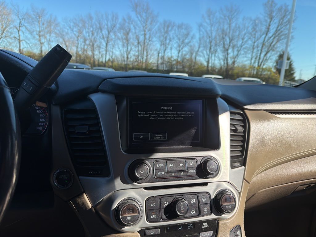 Thumbnail: 2015 GMC Yukon - 14