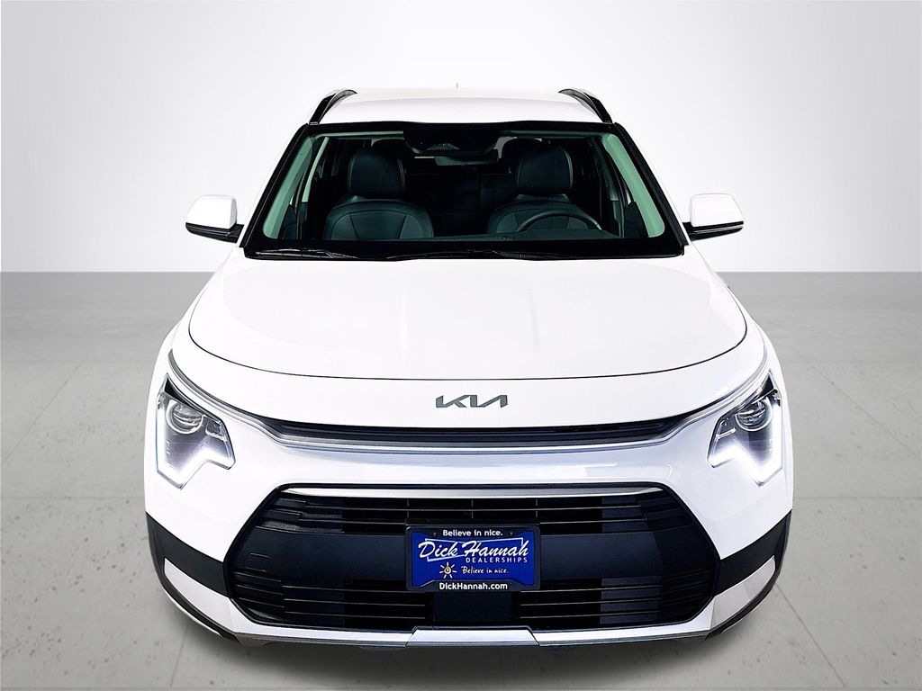 2025 Kia Niro EX photo 2