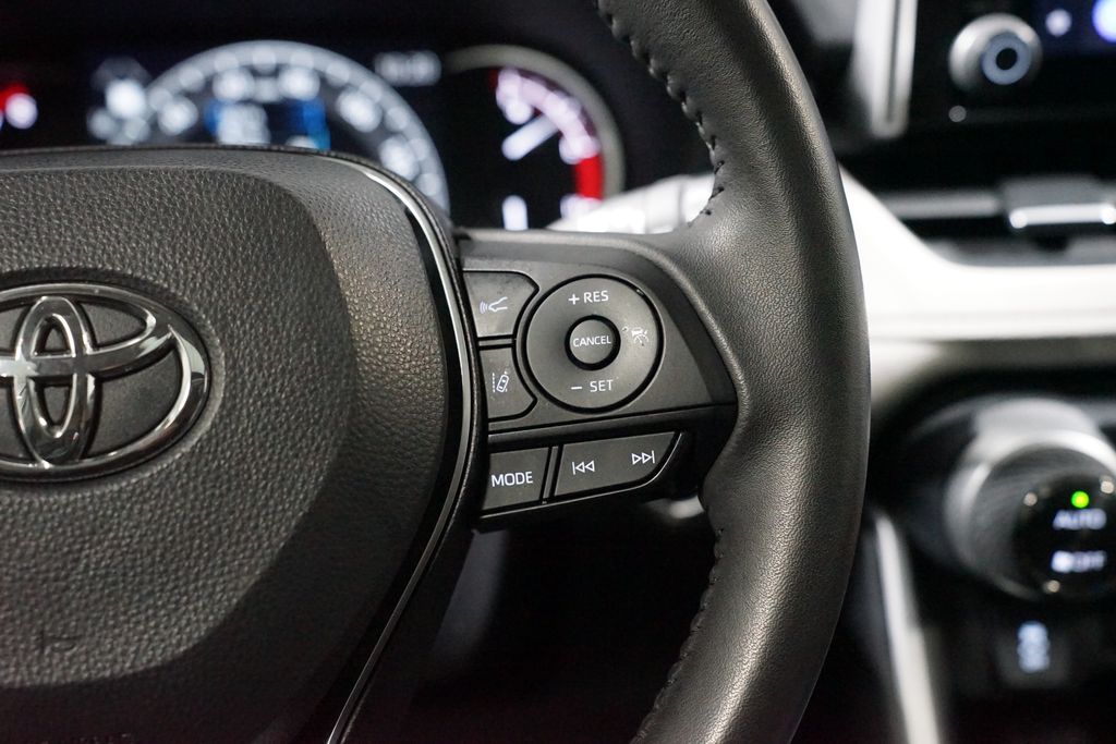 Thumbnail: 2024 Toyota RAV4 - 13