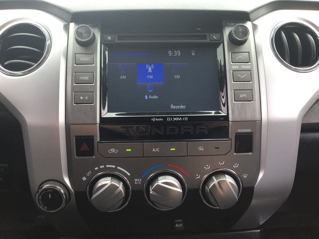 2016 Toyota Tundra SR5 19