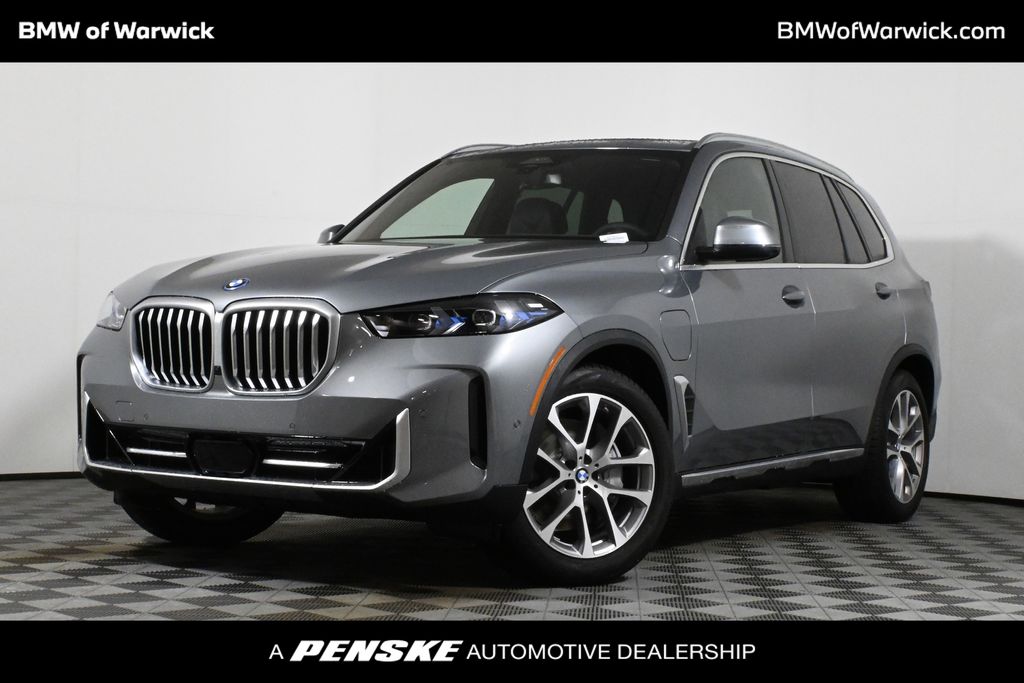 Thumbnail: 2026 BMW X5 - 1