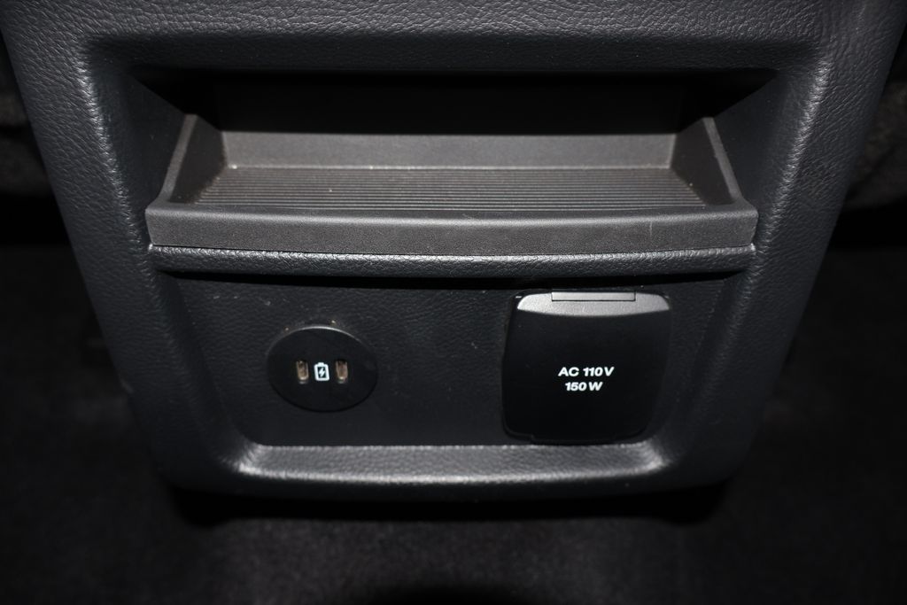 2023 Ford Edge Titanium 21
