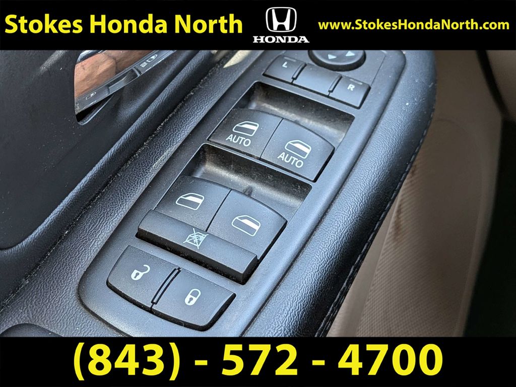 Used 2016 Dodge Grand Caravan Van