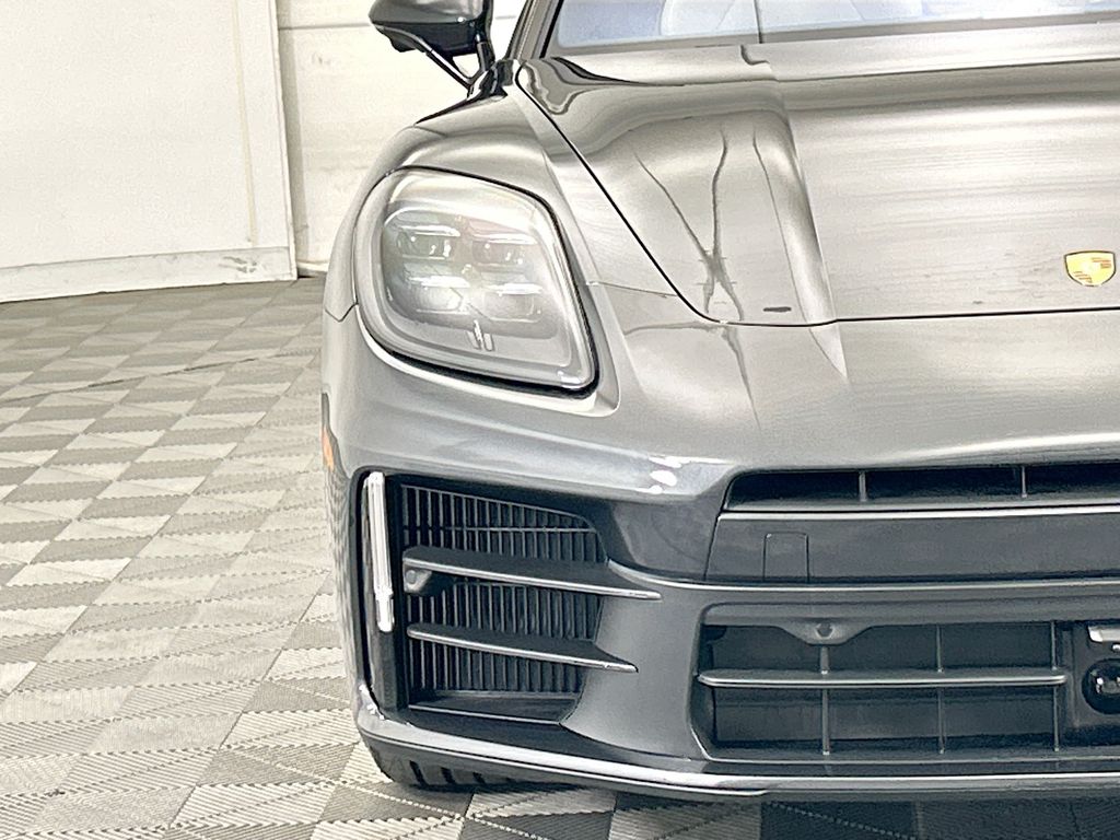 Thumbnail: 2026 Porsche Panamera - 12