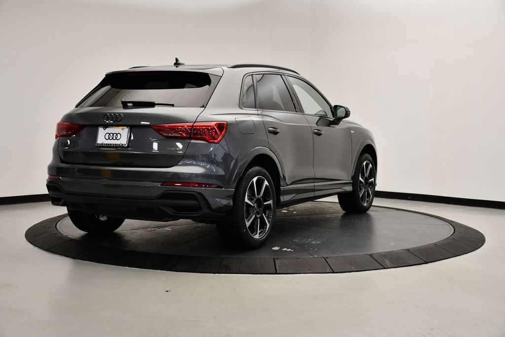 Thumbnail: 2025 Audi Q3 - 5