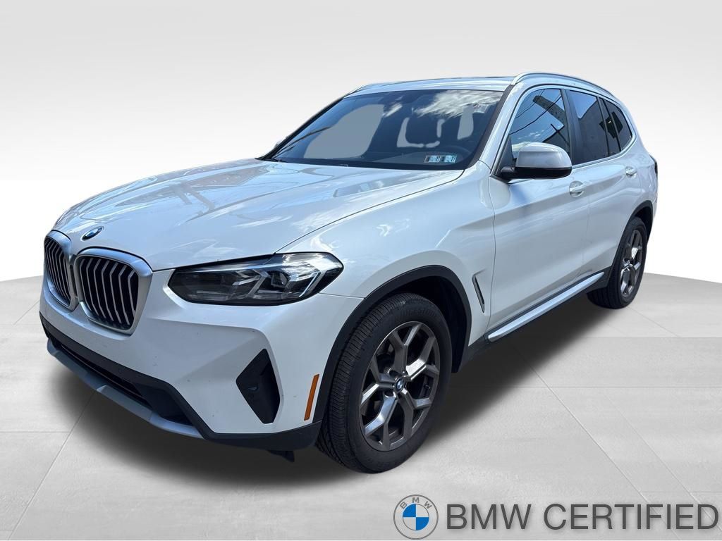 2022 BMW X3 xDrive30i's photo