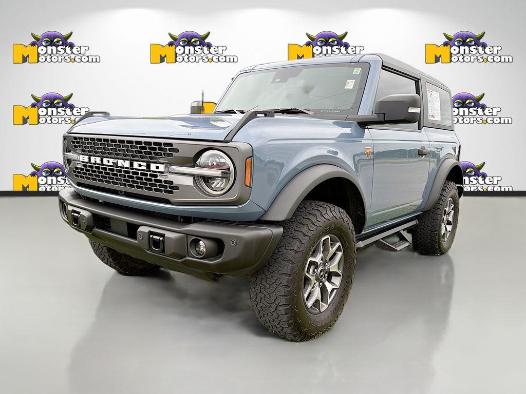 Blue (Azure Gray Metallic Tri-Coat) 2023 Ford Bronco Badlands Advanced 2-Door 4WD SUV / Crossover Four-Wheel Drive Automatic