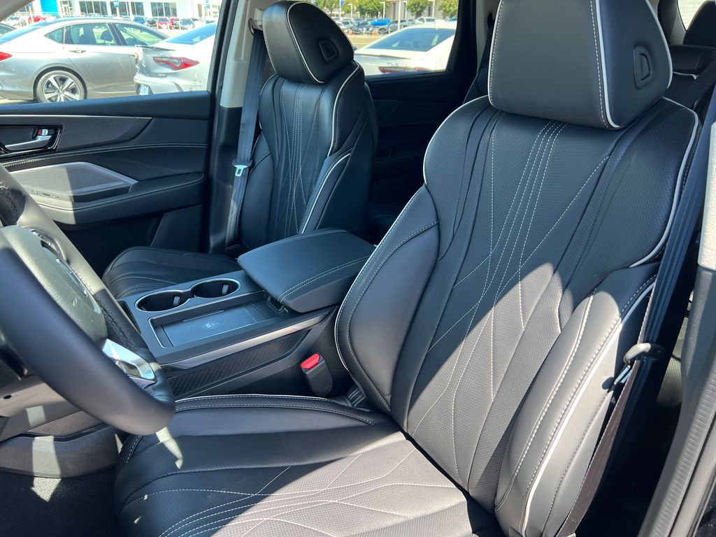 Thumbnail: 2026 Acura MDX - 15