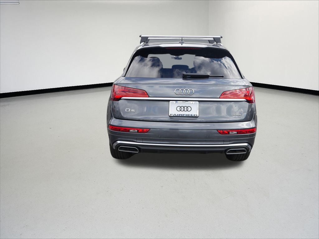Thumbnail: 2023 Audi Q5 - 4