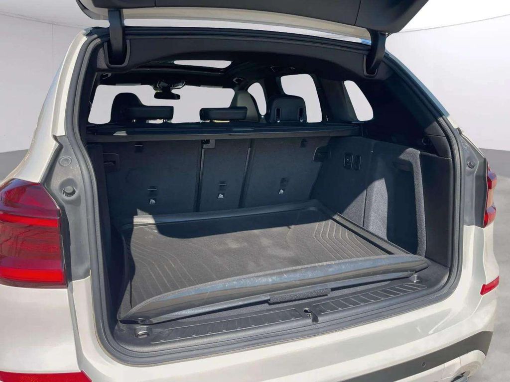 Used 2021 Mineral White Metallic BMW xDrive30i image 20