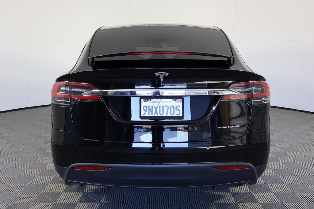 Thumbnail: 2021 Tesla Model X - 5