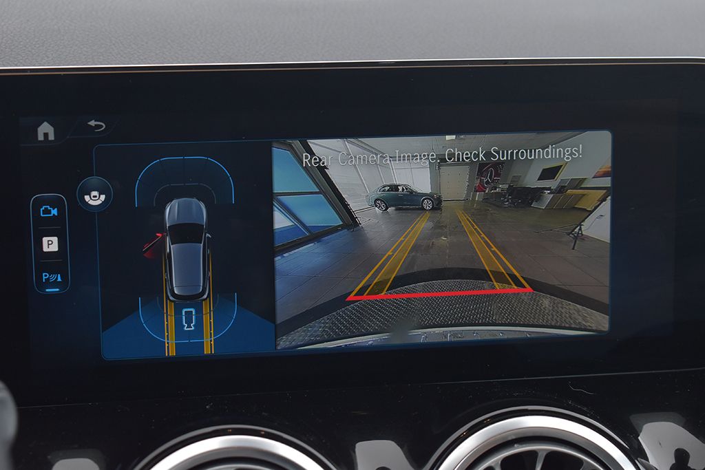 Thumbnail: 2026 Mercedes-Benz GLA - 19