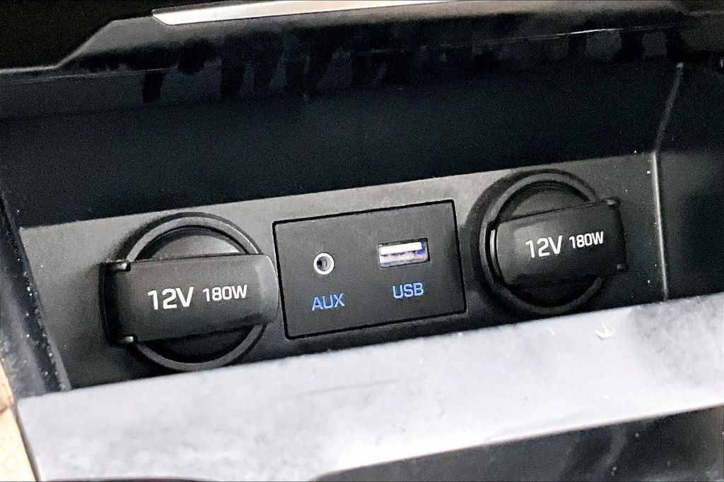 Used 2018 Red Hyundai Limited image 26