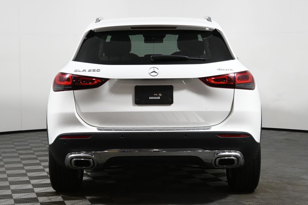 Thumbnail: 2023 Mercedes-Benz GLA - 6
