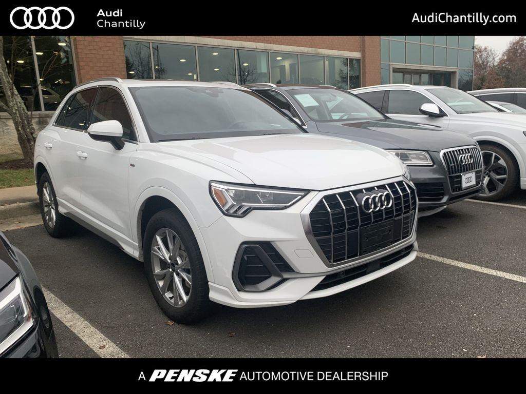 2023 Audi Q3 Premium -
                Chantilly, VA