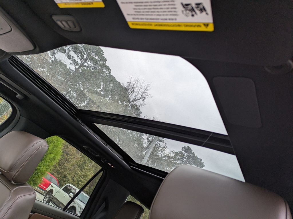 2025 Ford Expedition King Ranch