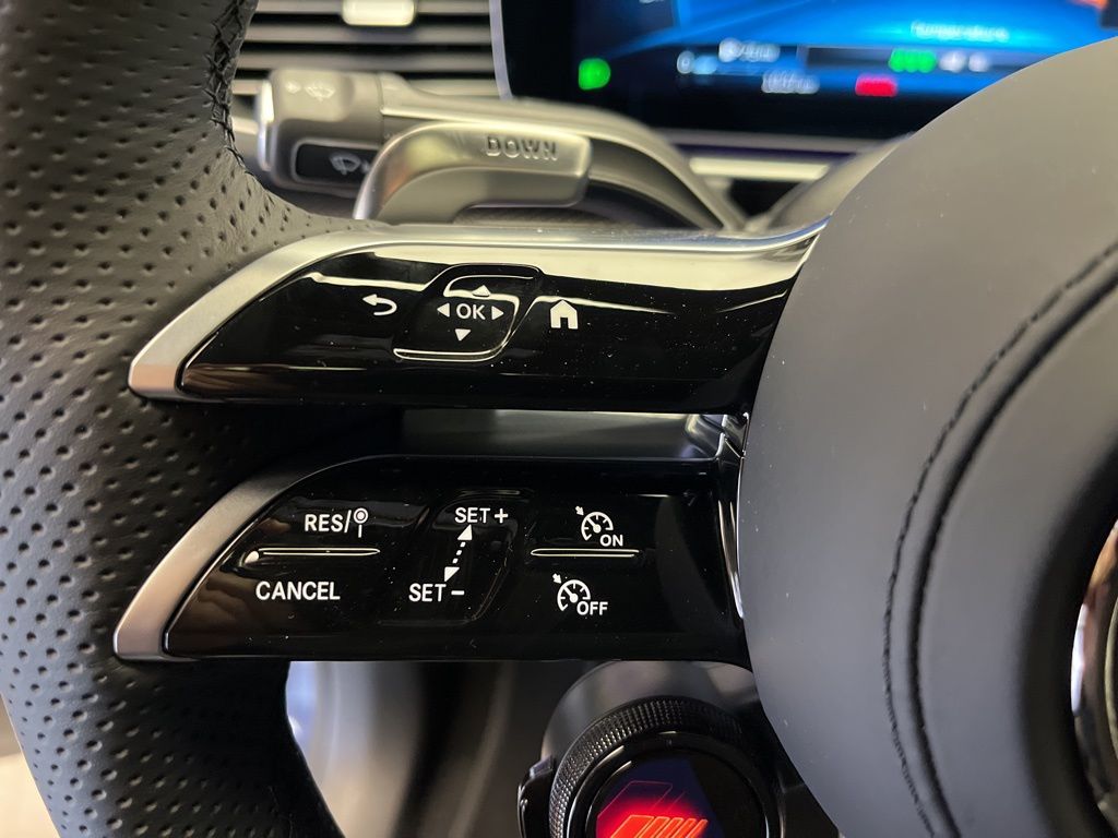 Thumbnail: 2026 Mercedes-Benz GLE - 15