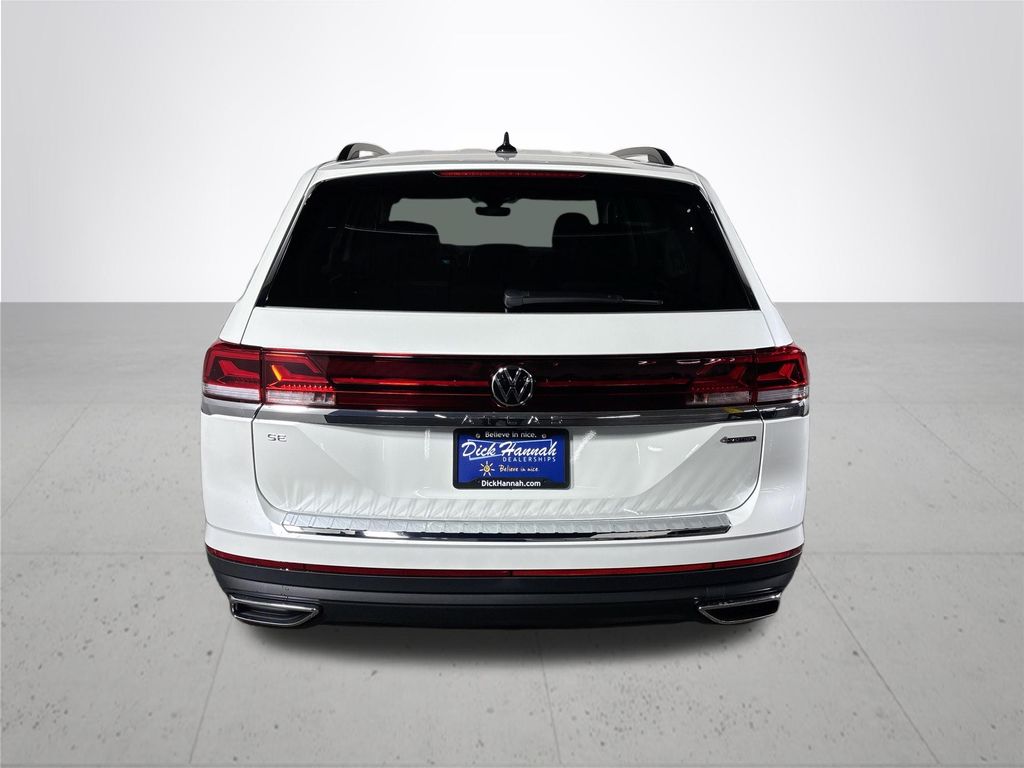 2026 Volkswagen Atlas 2.0T SE