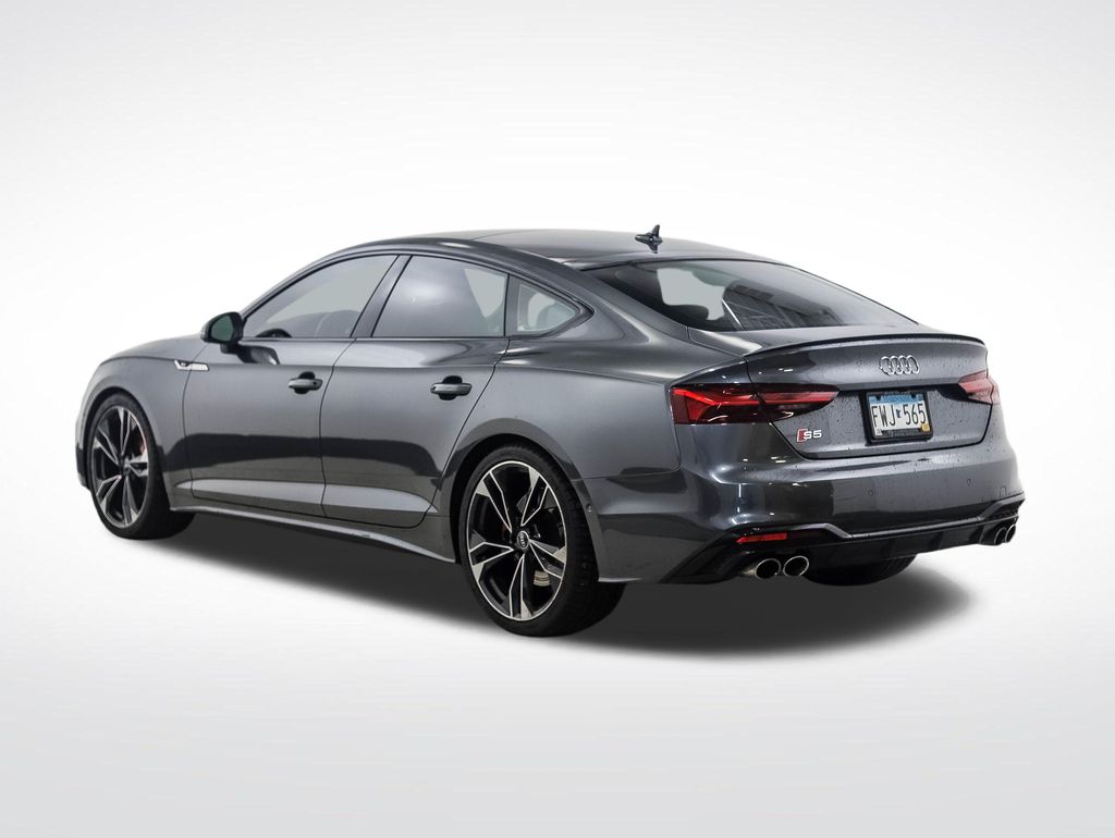 Thumbnail: 2021 Audi S5 - 3