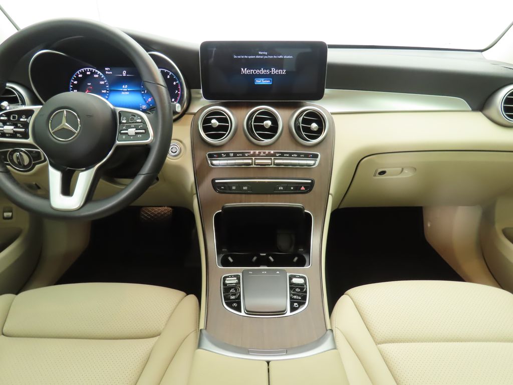 2022 Mercedes-Benz GLC 300 13