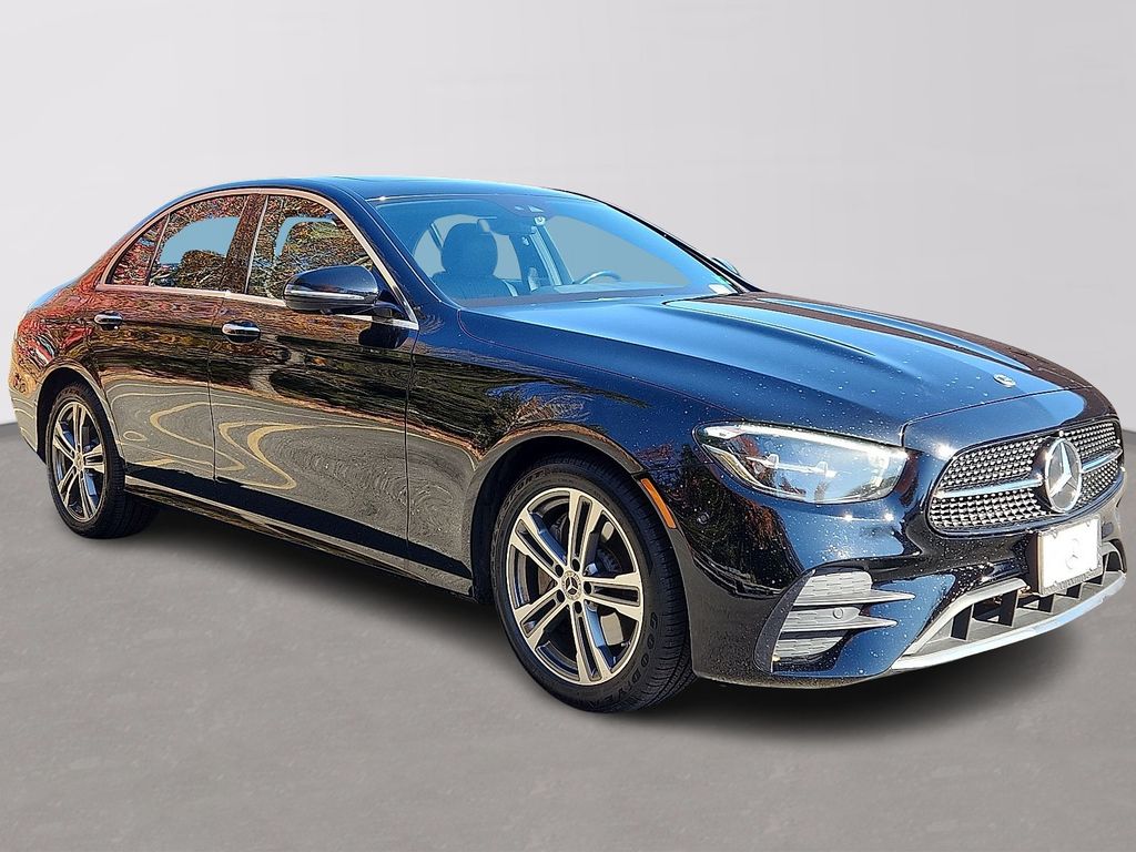 Thumbnail: 2023 Mercedes-Benz E-Class - 3