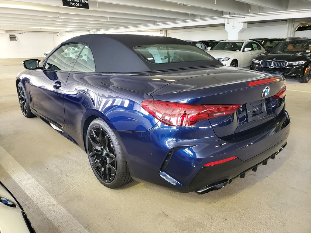 New 2027 Blue BMW M440i image 4