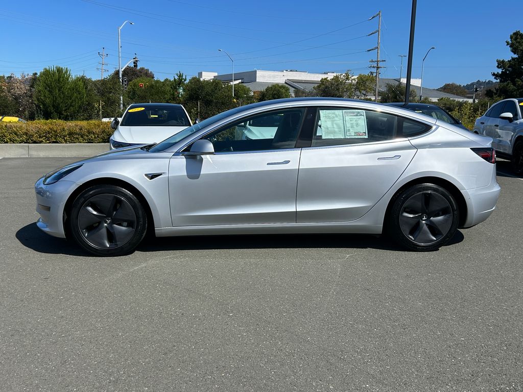 Thumbnail: 2018 Tesla Model 3 - 2