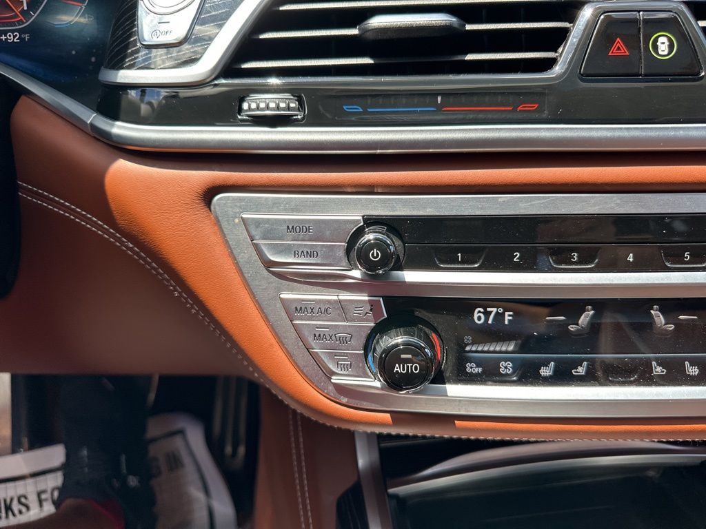 2022 Frozen Bluestone Metallic BMW 7 Series M760i AWD Sedan