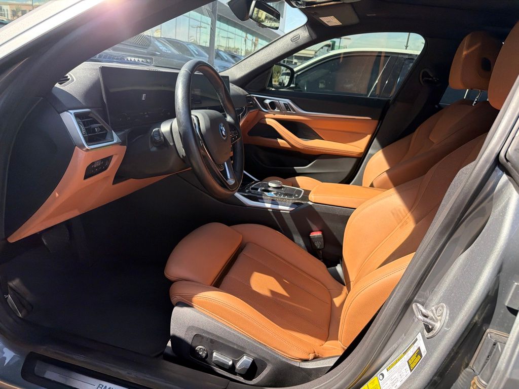 Thumbnail: 2023 BMW i4 - 8