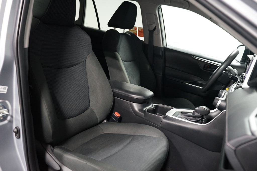 Thumbnail: 2024 Toyota RAV4 - 26