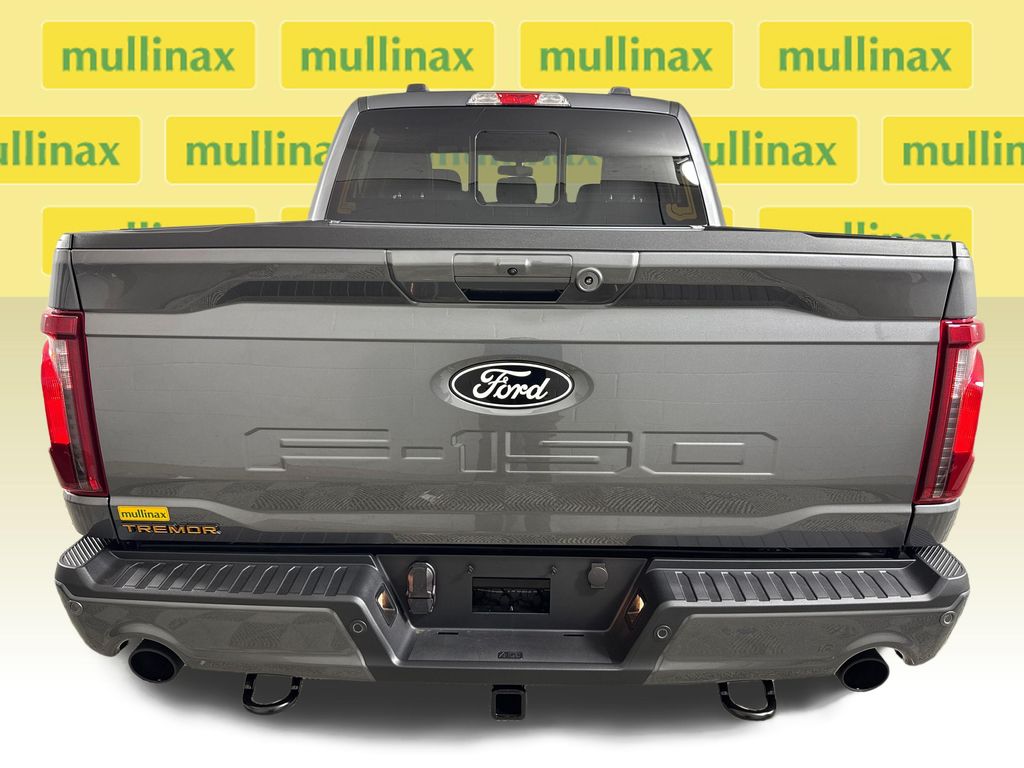 New 2026 Gray Ford Tremor image 18